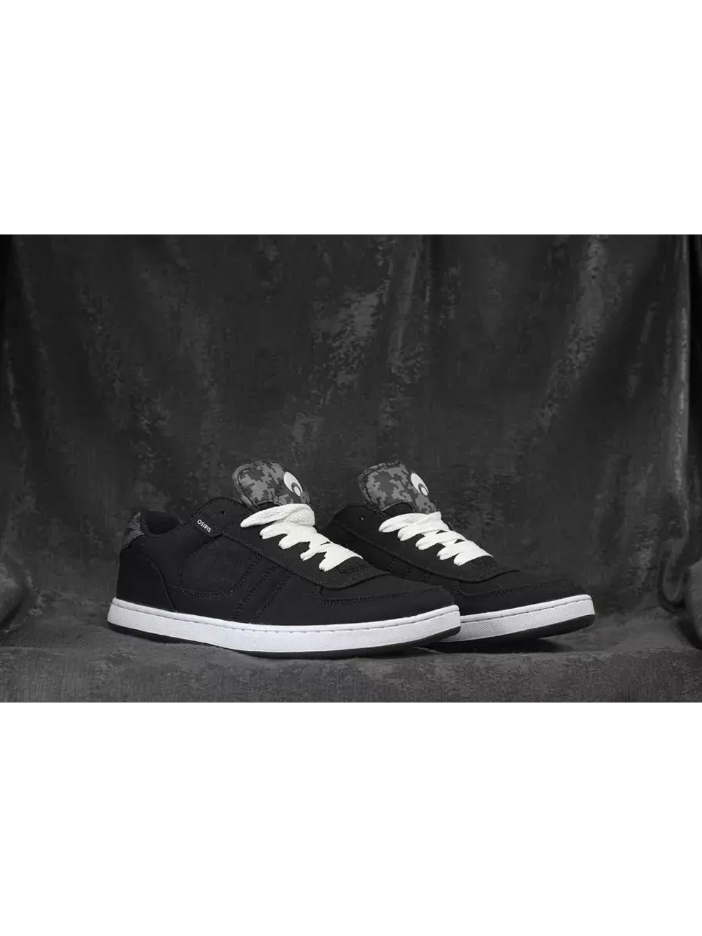 Дутые кеды Relic от Savitar Shoes Company