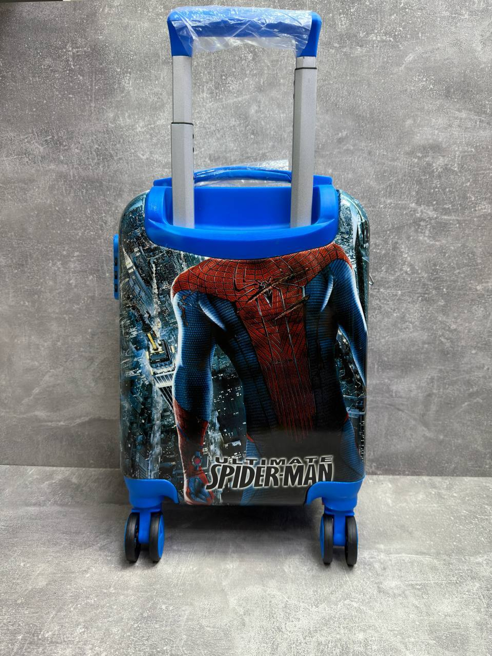 Детский чемодан Spiderman