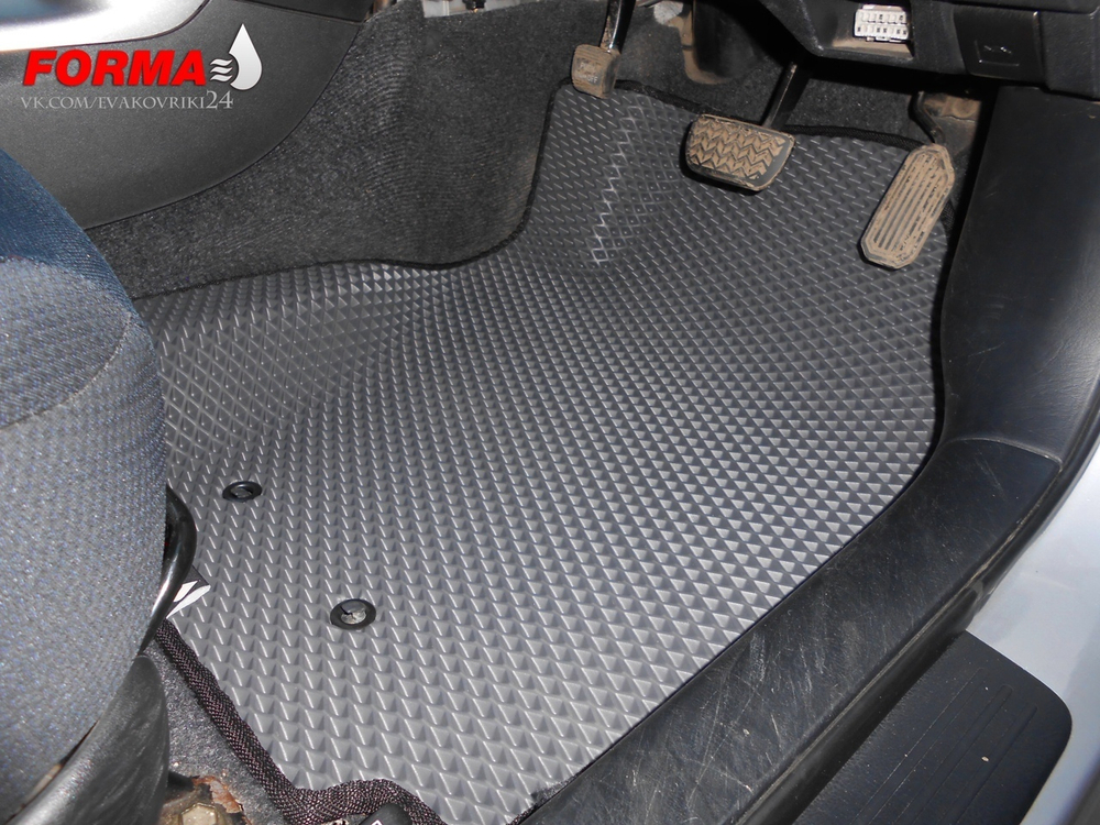 Toyota Caldina 3 поколение T240 (09.2002 - 05.2007) 4WD, правый руль