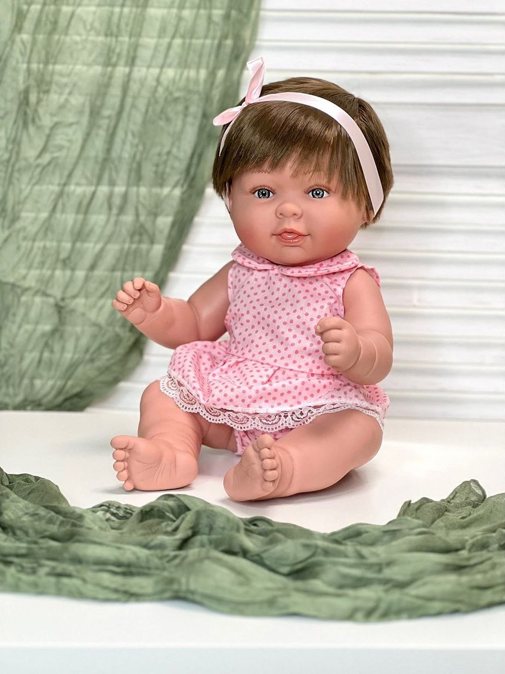 Кукла Manolo Dolls виниловая Manolita 45см в пакете (8300)