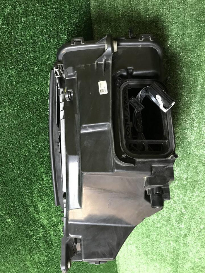 Фара левая Mercedes GLC X253 (2019-2022) LED