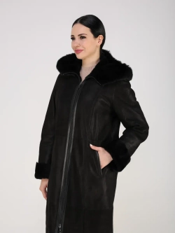 Дубленка зимняя натуральная с капюшоном длинная