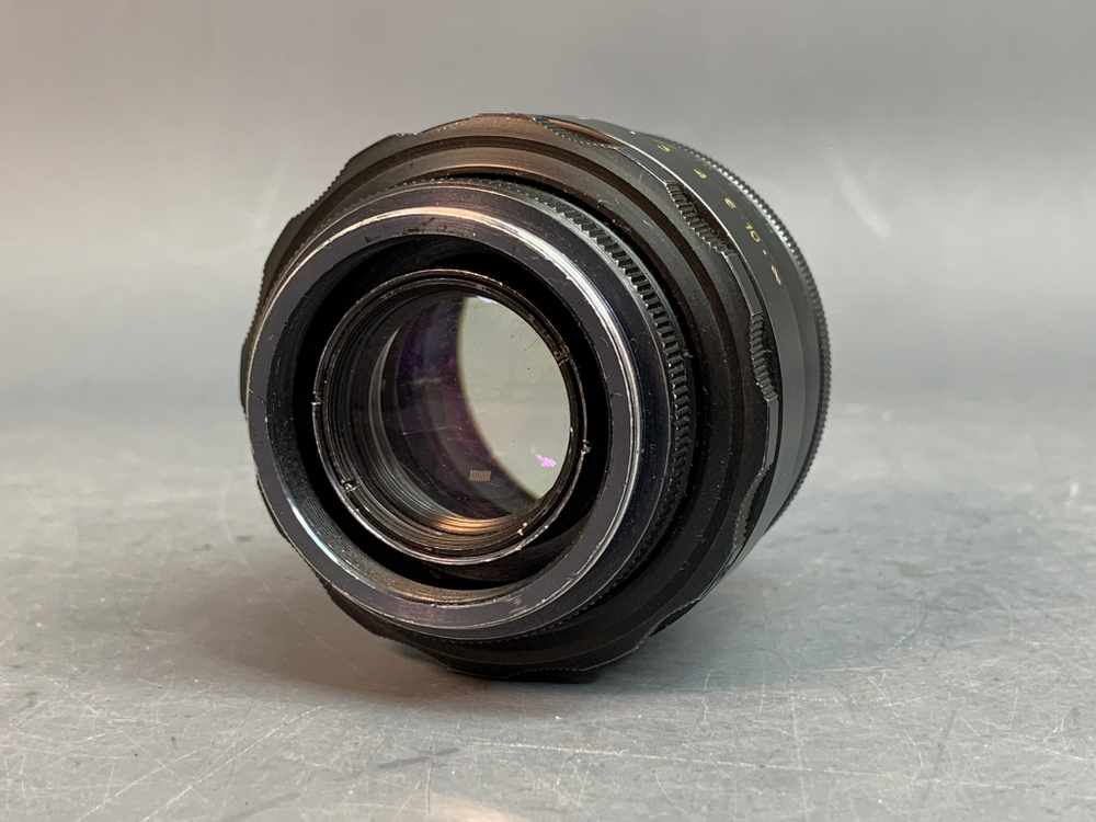 Helios-44-2 царапины на передней линзе