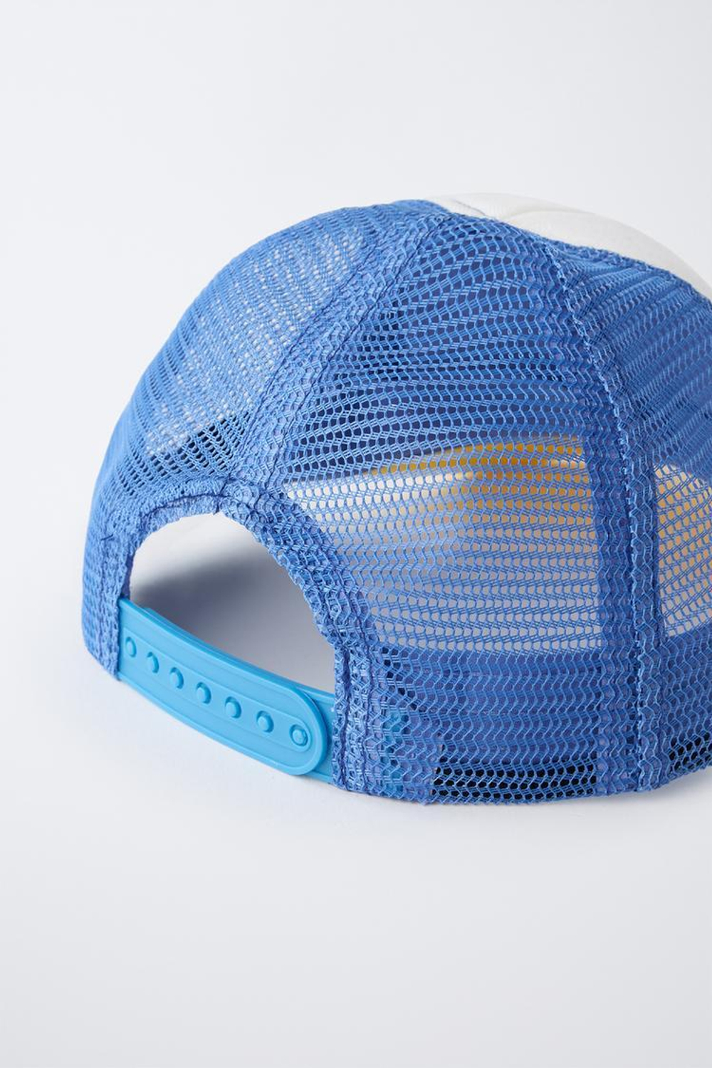 ZARA КЕПКА С СЕТЧАТОЙ ДЕТАЛЬЮ PIKACHU POKÉMON™, СИНИЙ