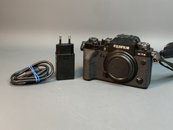 Fujifilm X-T4 27.100 кадров