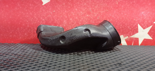 Патрубок отопителя