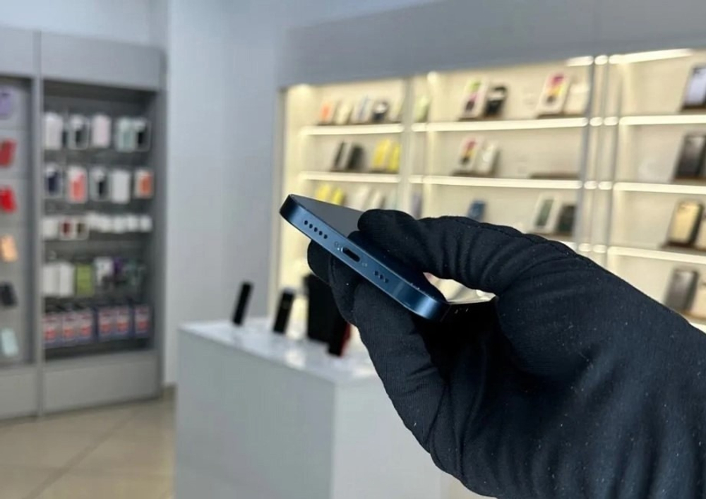 iPhone 14, 128 ГБ б/у