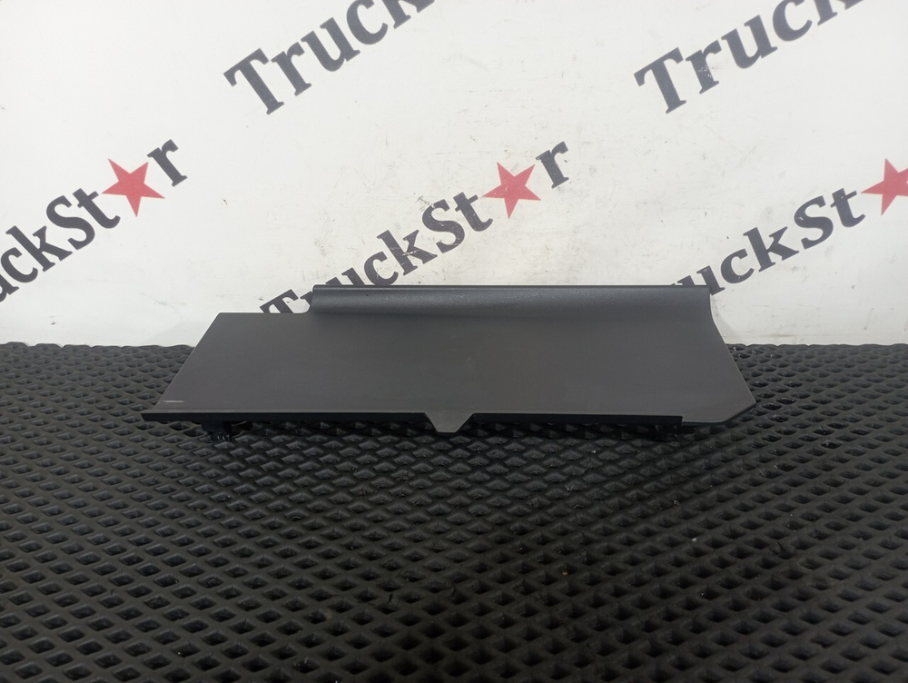 Накладка торпедо 2023г