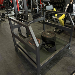 A3067 Приседания с поясом