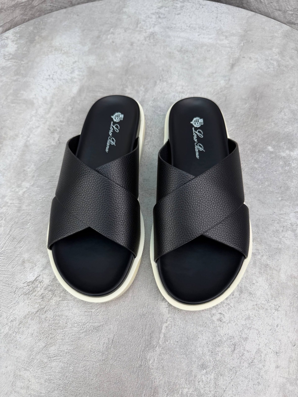 Шлепанцы Loro Piana