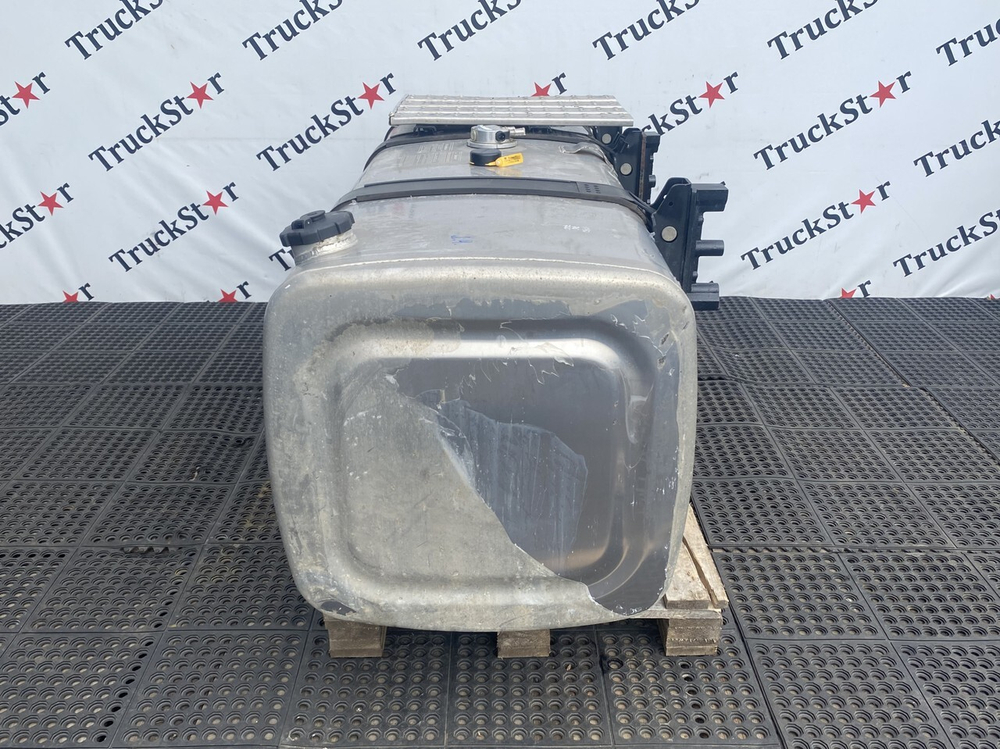 Бак топливный 800 L 2023 год.