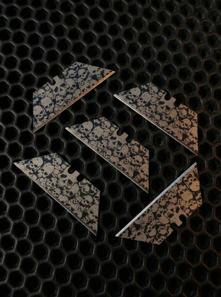 Сменные лезвия с гравировкой. Черепа 5шт