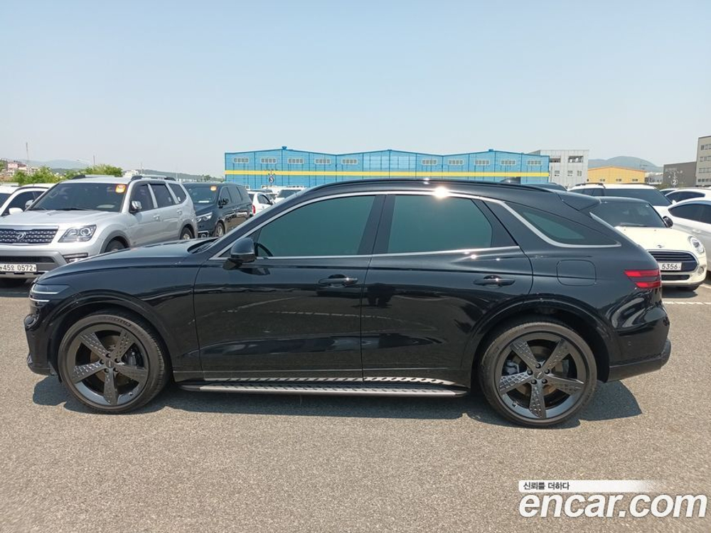 Genesis GV70 2.5T Бензин 2WD (07.2021)