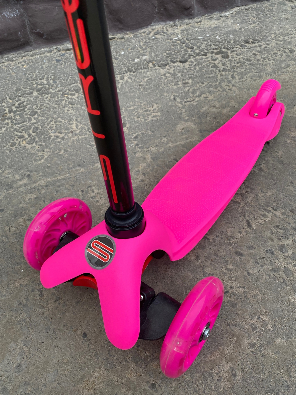 RR1-2/Самокат трехкол. колеса: d110 мм.d76 мм. раз.пл: 51*11 см, Розовый