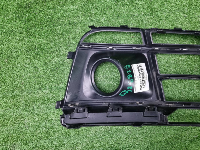 Накладка ПТФ левая Audi Q5 2 80A (17-20) S-line