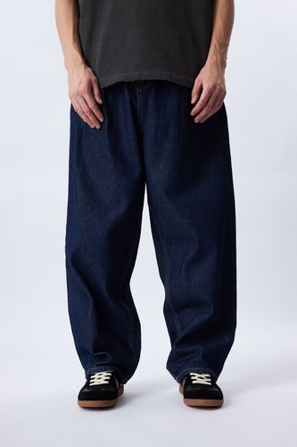 Темно-синие джинсы About