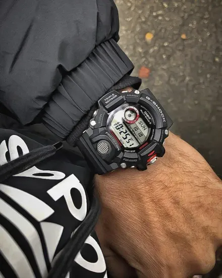 Наручные часы Casio G-Shock GW-9400-1DR