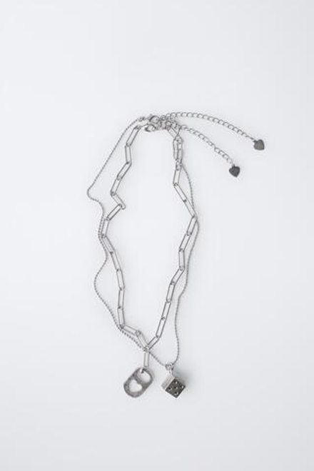 ZARA НАБОР ИЗ ДВУХ ОЖЕРЕЛИЙ С ПЛАСТИНОЙ И КУБИКОМ, СЕРЕБРИСТЫЙ