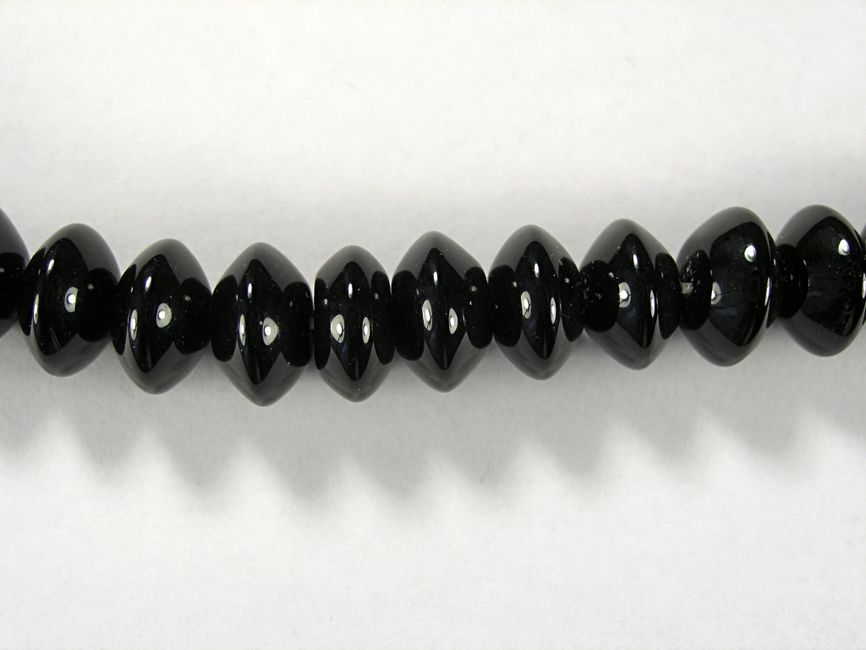 Бусина из агата черного, облагороженного, фигурная, 5x10 мм (рондель, гладкая)