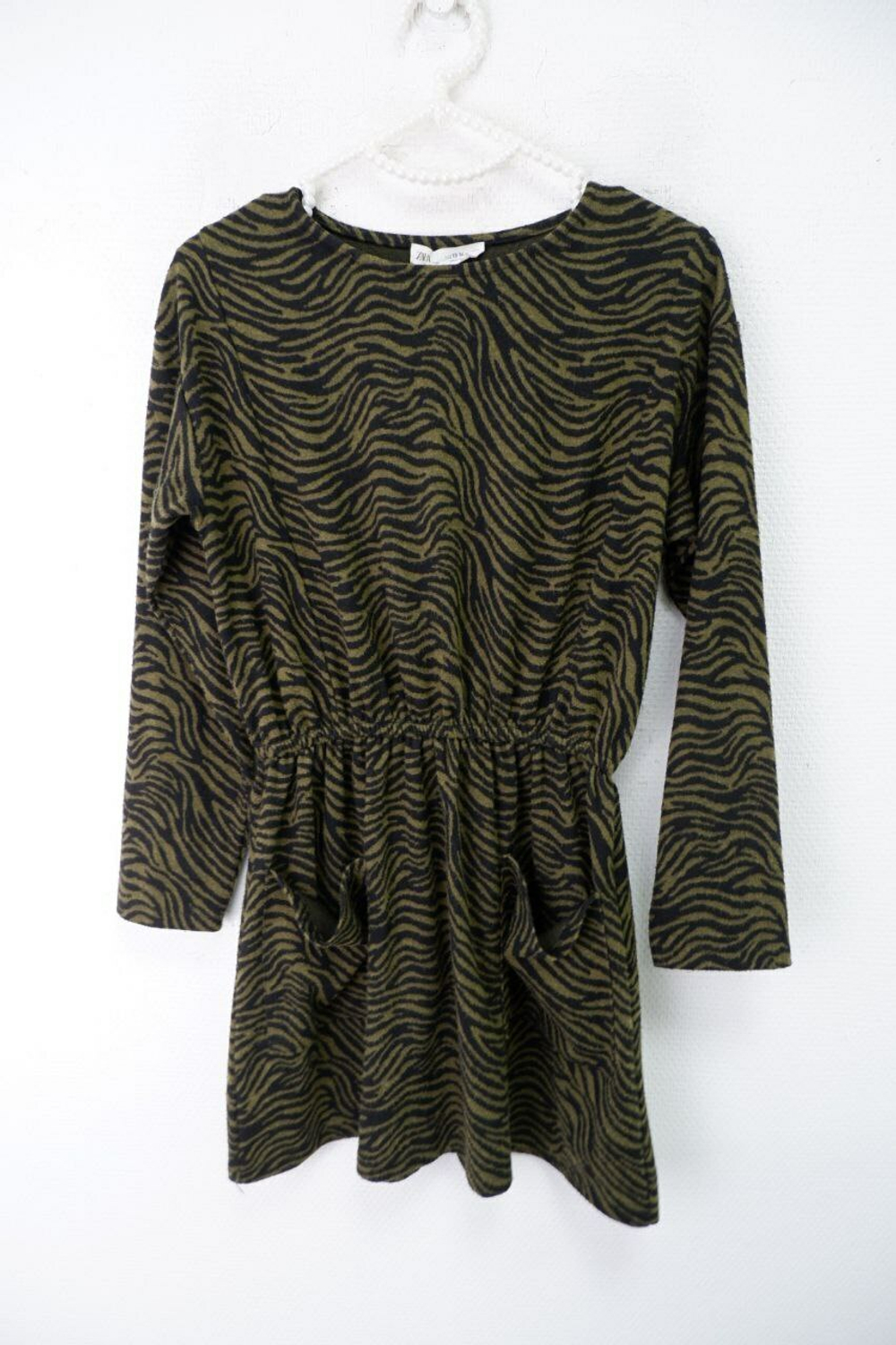 Платье Zara с принтом на 13-14 лет