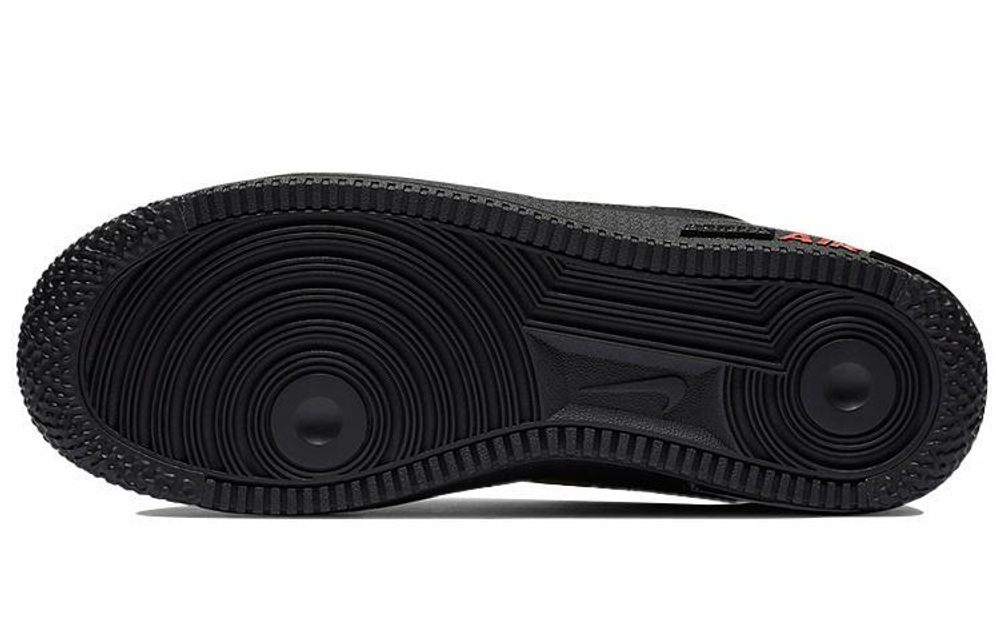 Кроссовки Nike Air Force 1 Low React Lv8