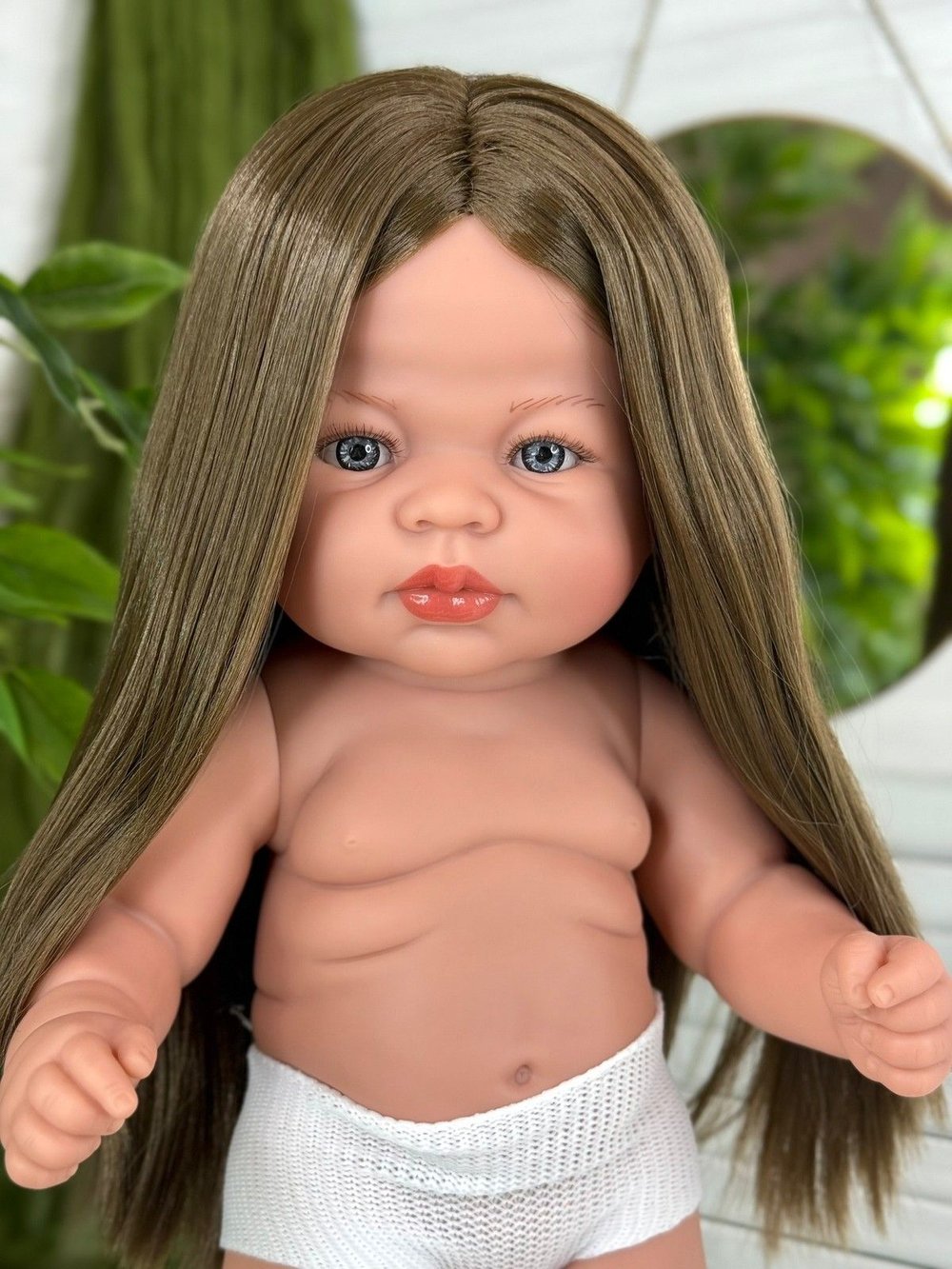 Кукла Manolo Dolls виниловая Carabonita без одежды 47см (7308A1)