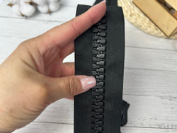 Молния ТРАКТОР Т20 черная МЕТРАЖНАЯ