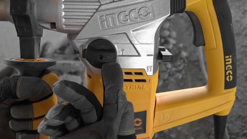 Перфоратор 1500Вт SDS-Plus 5Дж INGCO RH15008 INDUSTRIAL