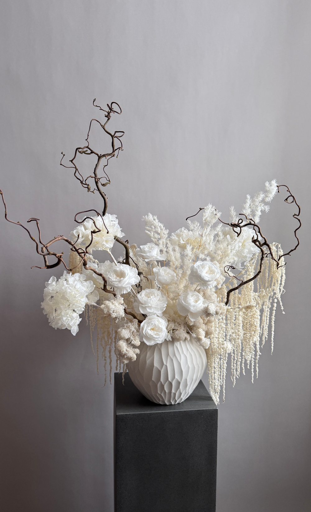 Композиция в кашпо Скабиоза