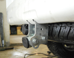 Фаркоп оцинкованный Galia T065C для Toyota Land Cruiser Prado 2003-2009, 2009-, Lexus GX 470 2003-2009, GX 460 2009-(паспорт и сертификат в комплекте)(без электрики)