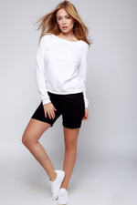 Комплект Click из свитшота и шорт (Размер: S) (Цвет: белый с черным)