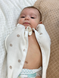 Пеленальный кокон Лапки Рубчик Экрю RinaAmari