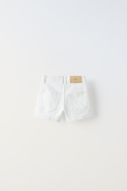 ZARA ДЖИНСОВЫЕ ШОРТЫ С ВЫСОКОЙ ПОСАДКОЙ, БЕЛЫЙ