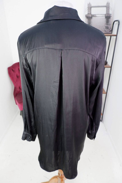 Блузка Neoniks шелковая, маркировка 40, визуально на 46 размер