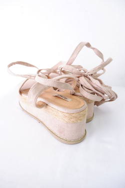 Босоножки Jumex на танкетке 38 размер