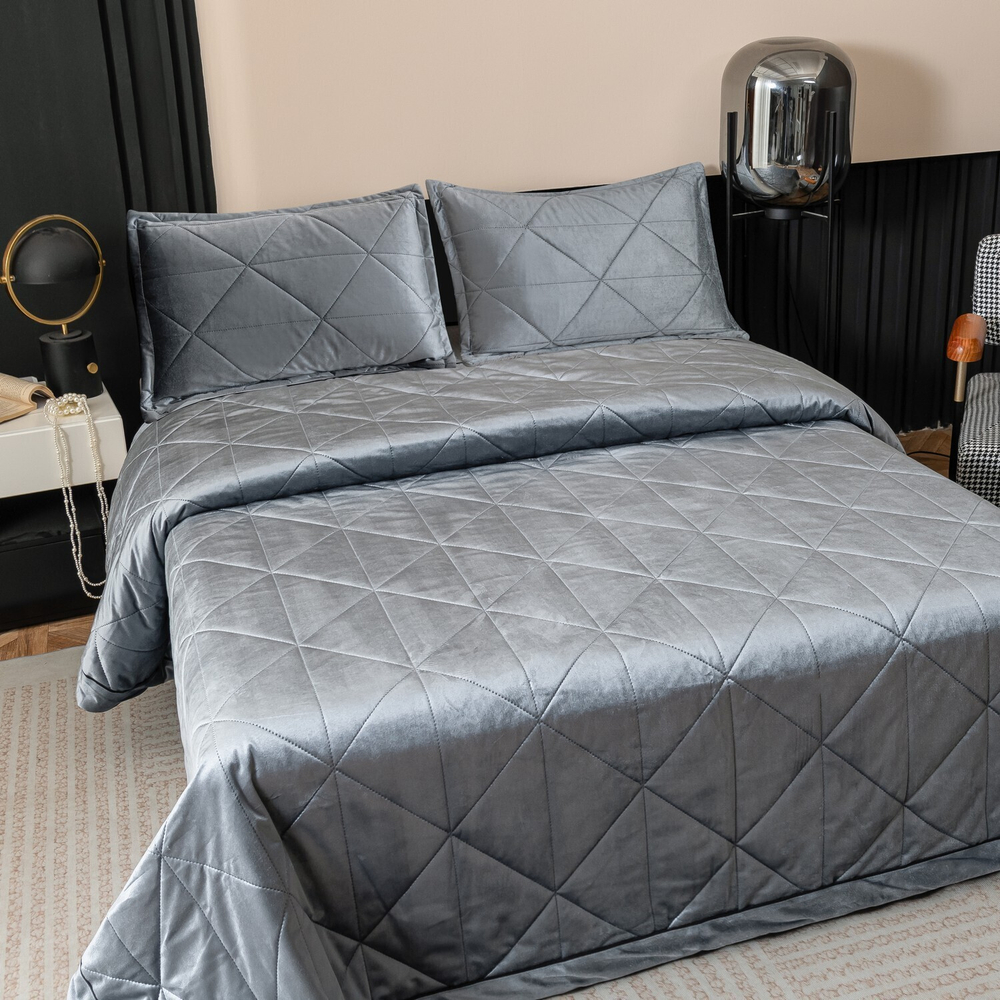 Велюровое покрывало в клетку OVL038, размер 240*260, наволочки 50-70 2 шт