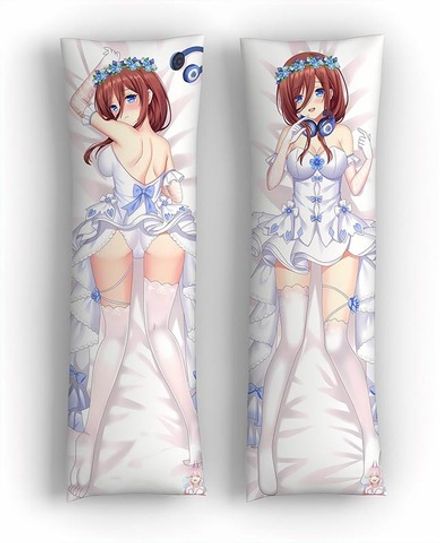 Дакимакура Мику Накано №15