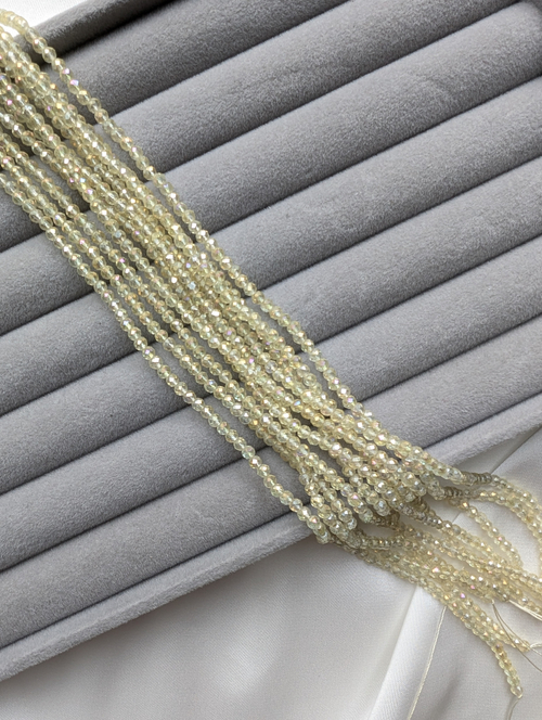 Шпинель стеклянная 3мм, жёлтый с переливом