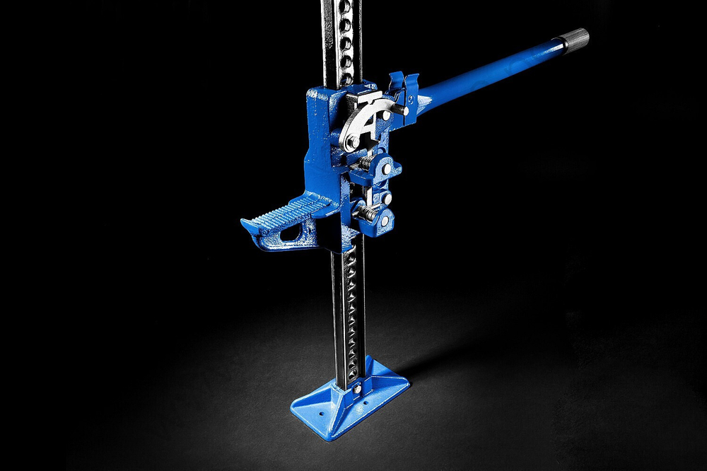 ЗУБР Хай-джек, 3 т, 125 - 1330 мм, реечный механический домкрат, Профессионал (43045-3-135)