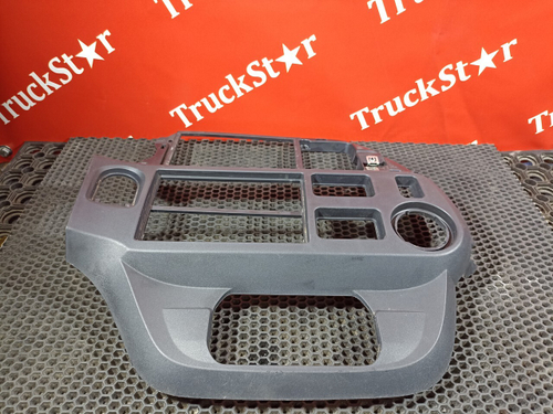 Накладка панели приборов 2018 год.