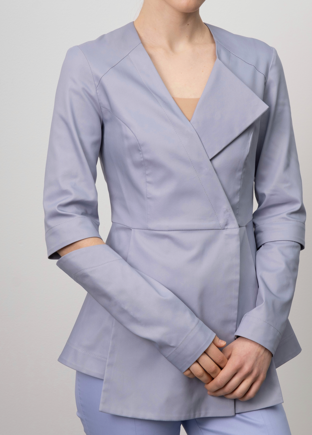 Медицинский жакет с двойным рукавом