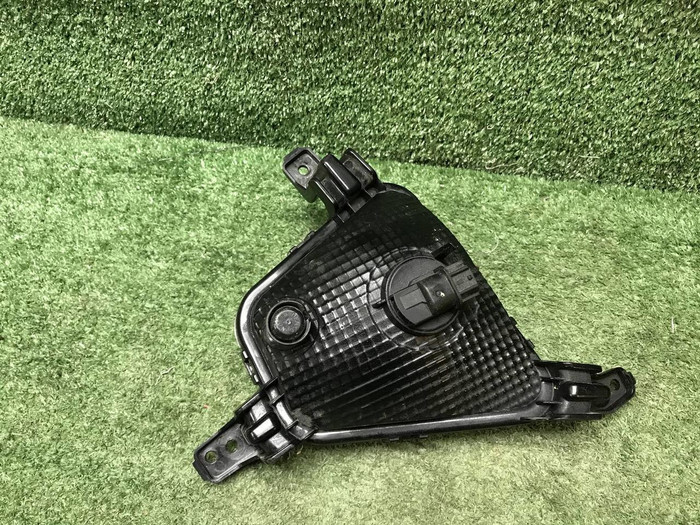 ПТФ левая Kia Rio 4 X (2020-2022) хэтчбек