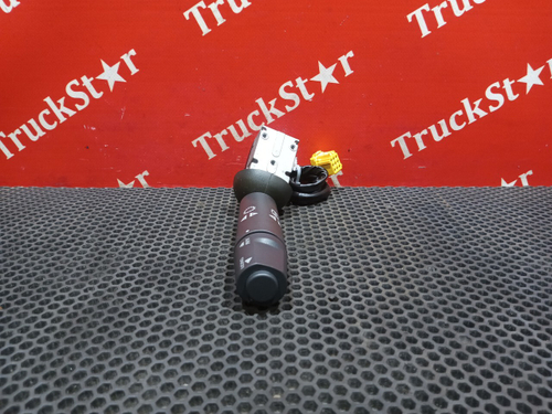 Переключатель подрулевой правый 2024г.