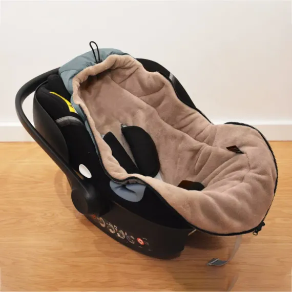 Зимний конверт для автокресла CottonMoose Montana Black