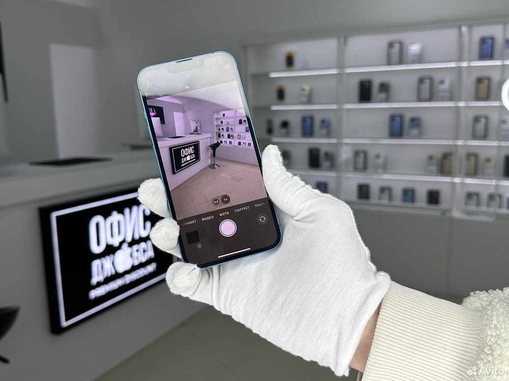 iPhone 13, 128 ГБ б/у