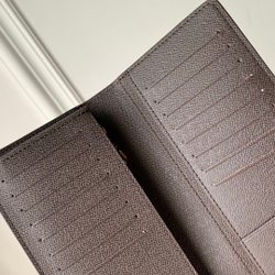Louis Vuitton Brazza Wallet