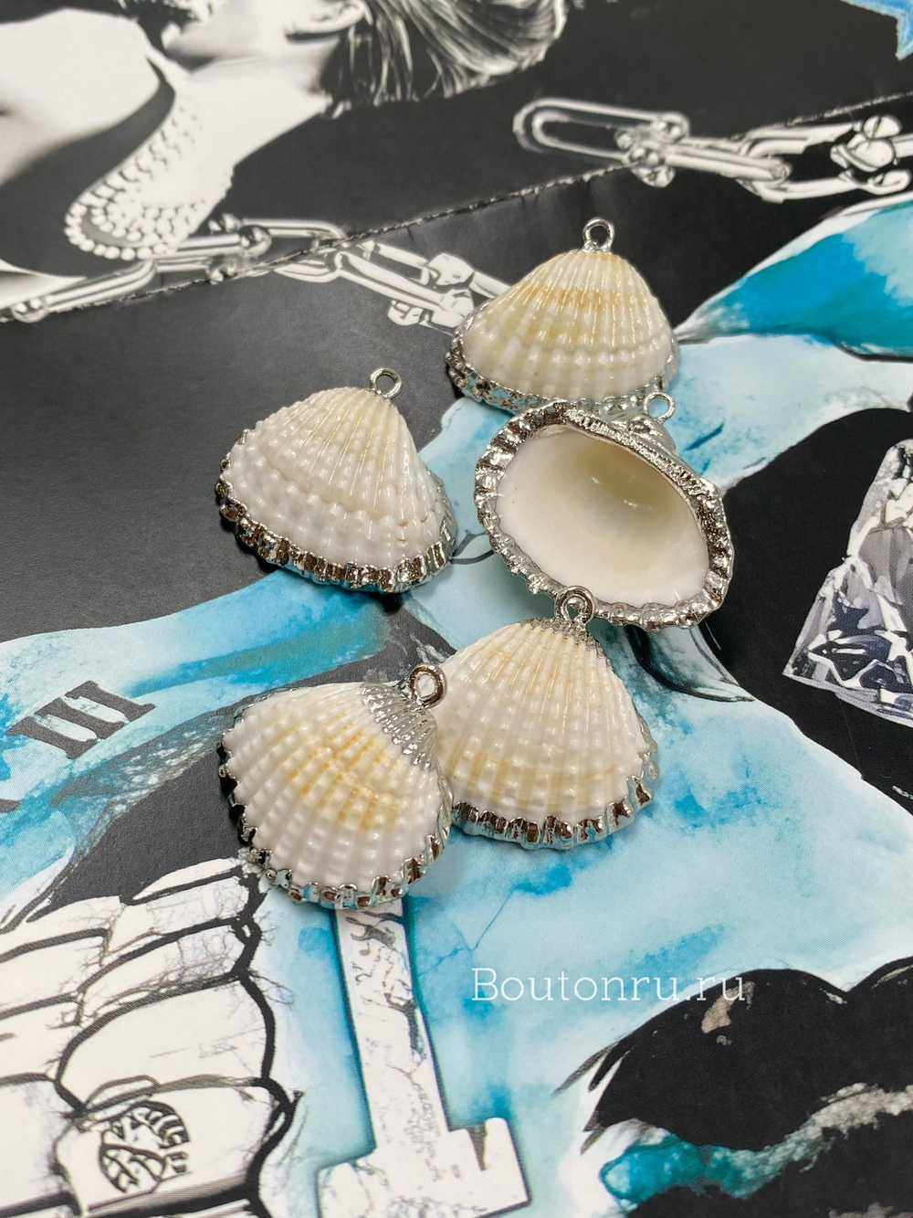 Подвеска в форме морской ракушки "Гребешок" серебристая