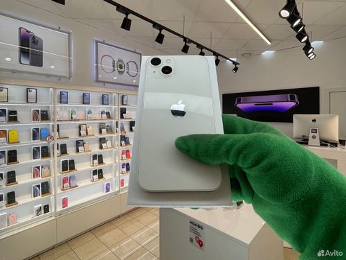 iPhone 13, 128 ГБ б/у