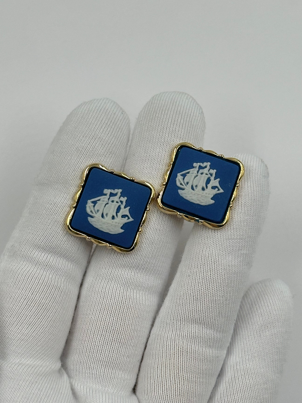 Запонки Парусник Wedgwood