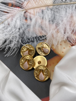 Пуговицы Скиап. "Зуб со светло-розовой эмалью", матовое золото